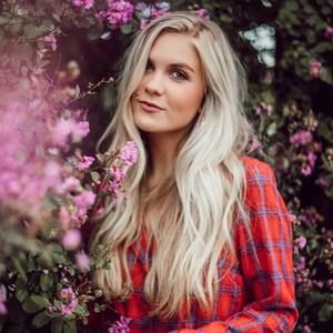 Meet your Posher, Kenlee